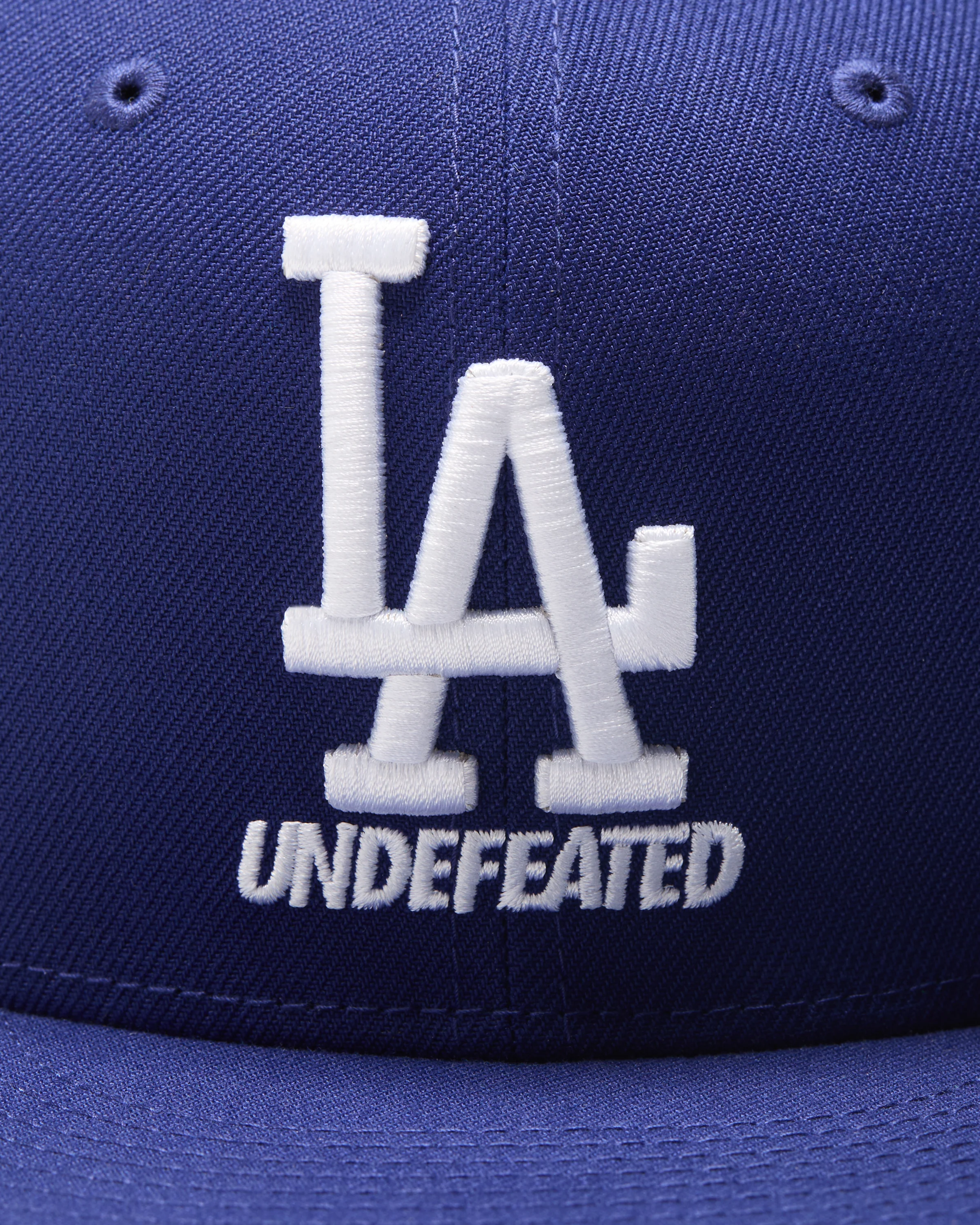UNDEFEATED X NE X DODGERS STACKED LOGO FITTED - Image 17