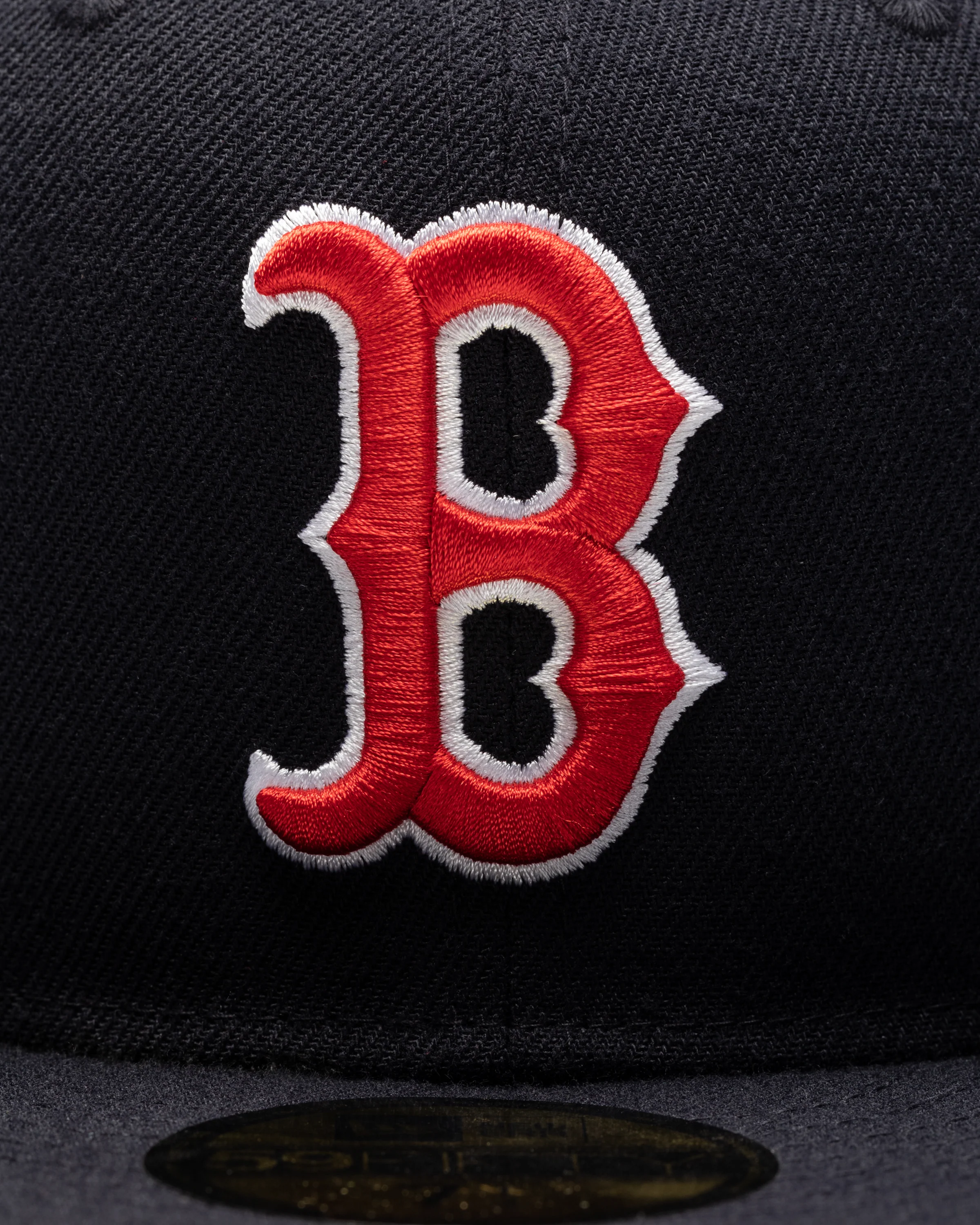 UNDEFEATED X NE X MLB FITTED - BOSTON RED SOX - Image 3