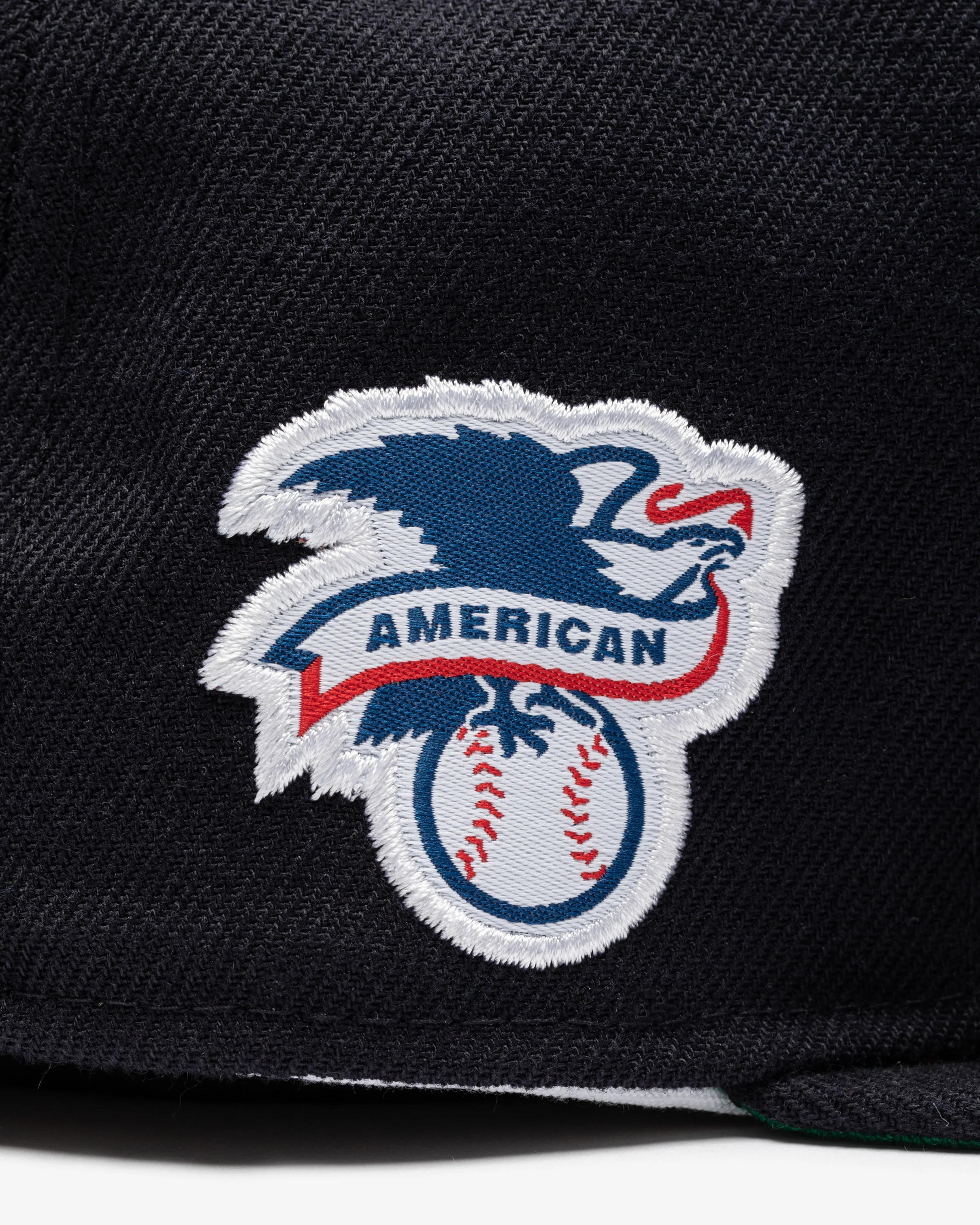 UNDEFEATED X NE X MLB FITTED - CLEVELAND INDIANS - Image 6