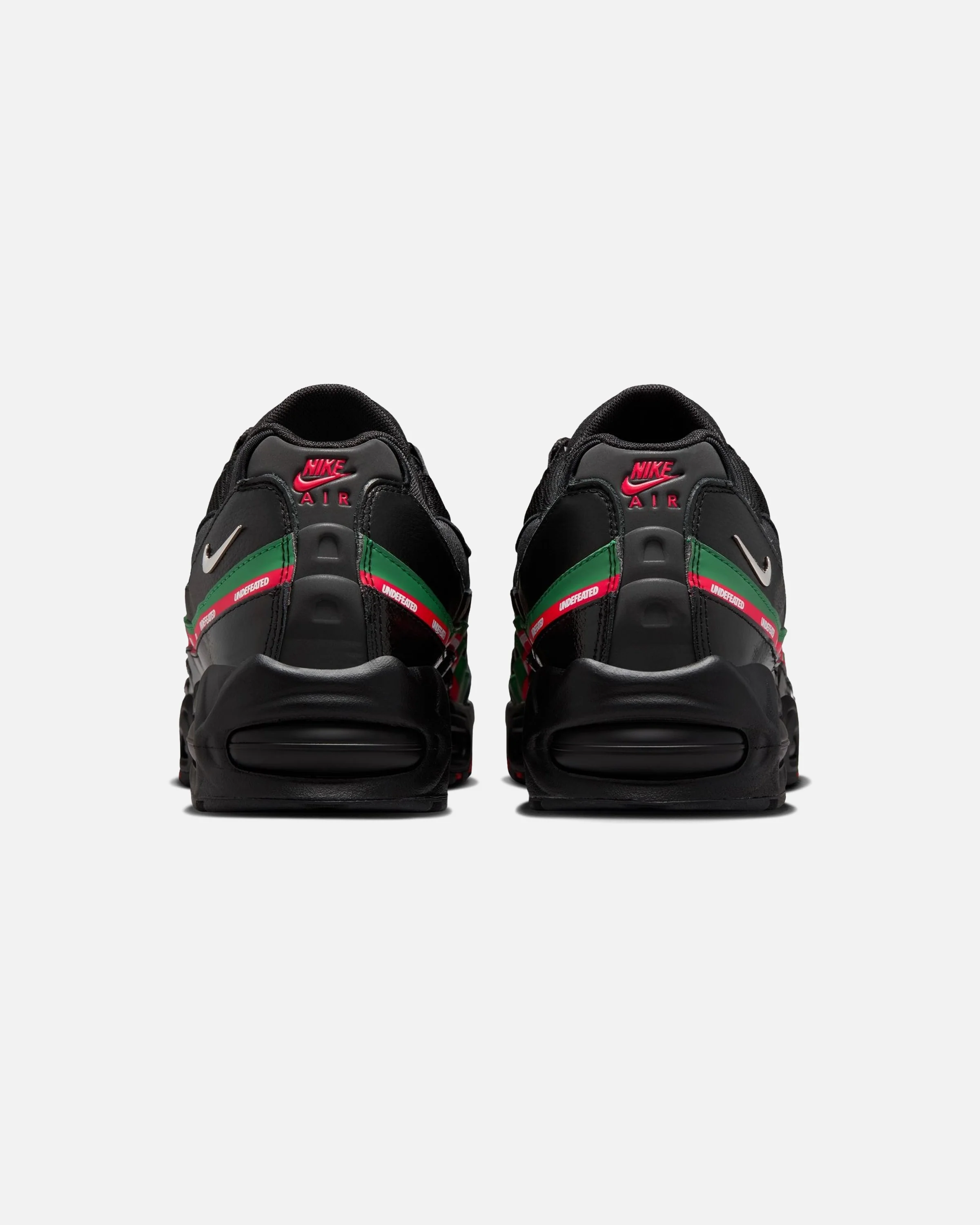 UNDEFEATED X NIKE AIR MAX 95 SP - BLACK/ METALLICSILVER - Image 4