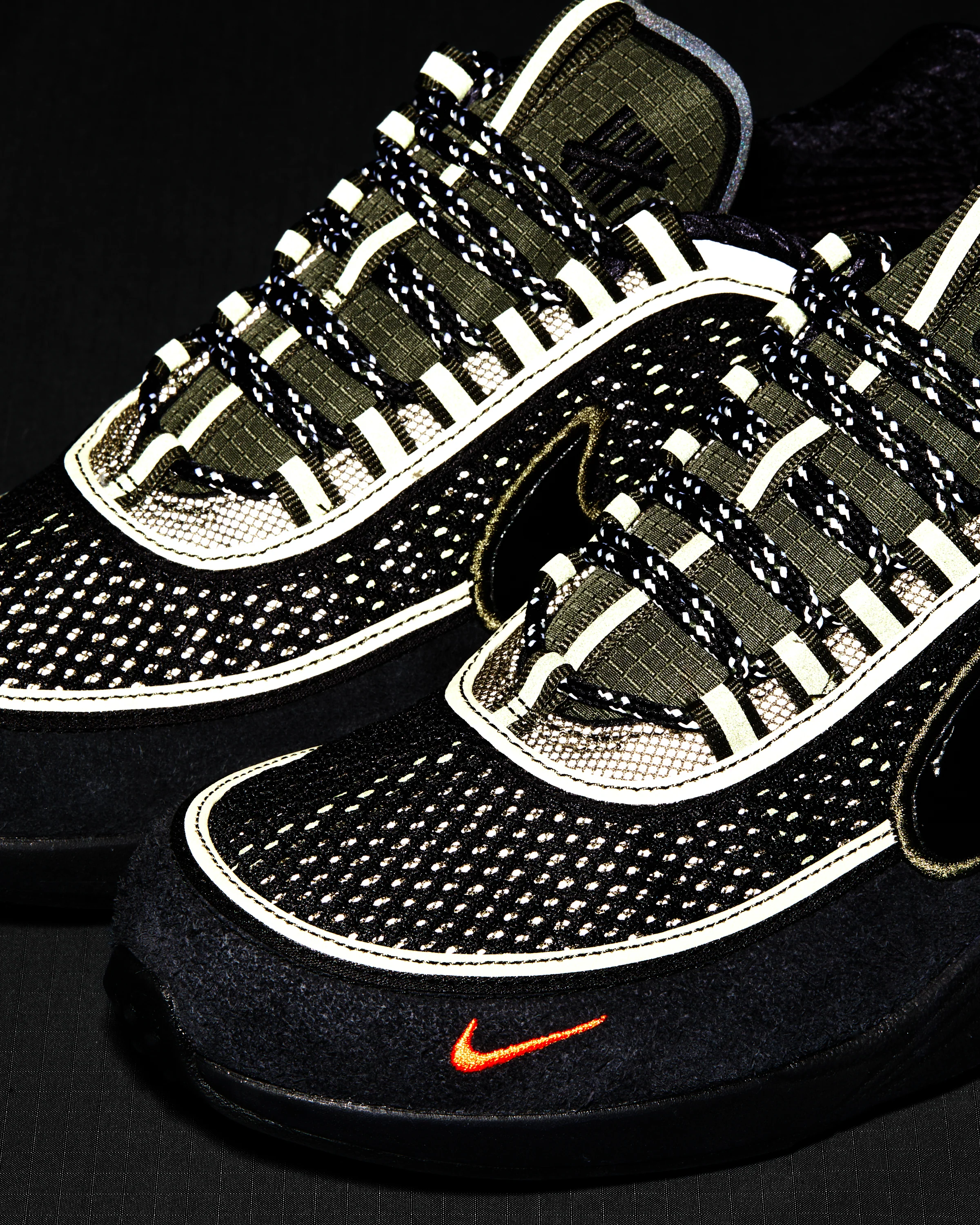 UNDEFEATED X NIKE AIR ZOOM SPIRIDON - CARGOKHAKI/ BLACK - Image 11