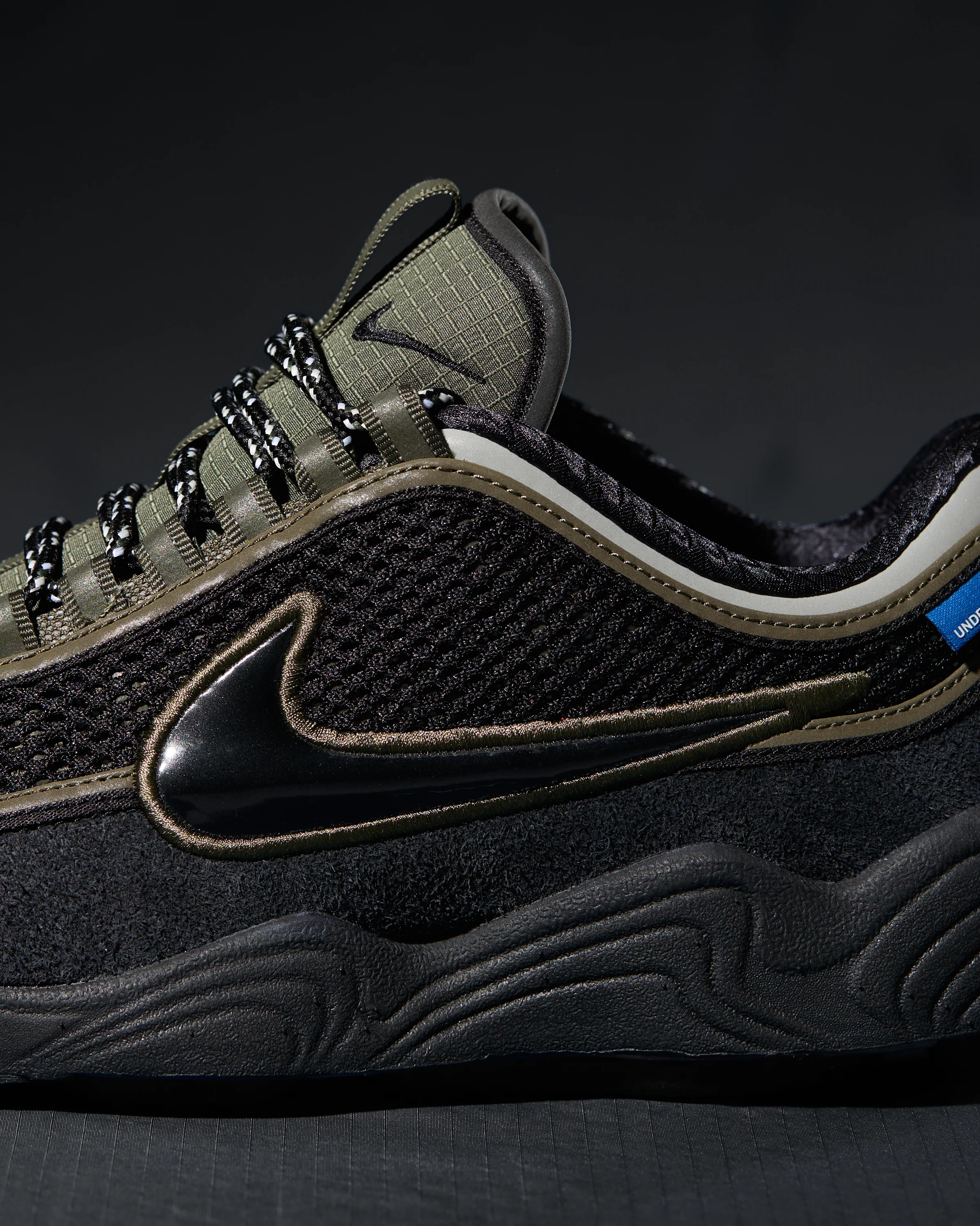 UNDEFEATED X NIKE AIR ZOOM SPIRIDON - CARGOKHAKI/ BLACK - Image 6