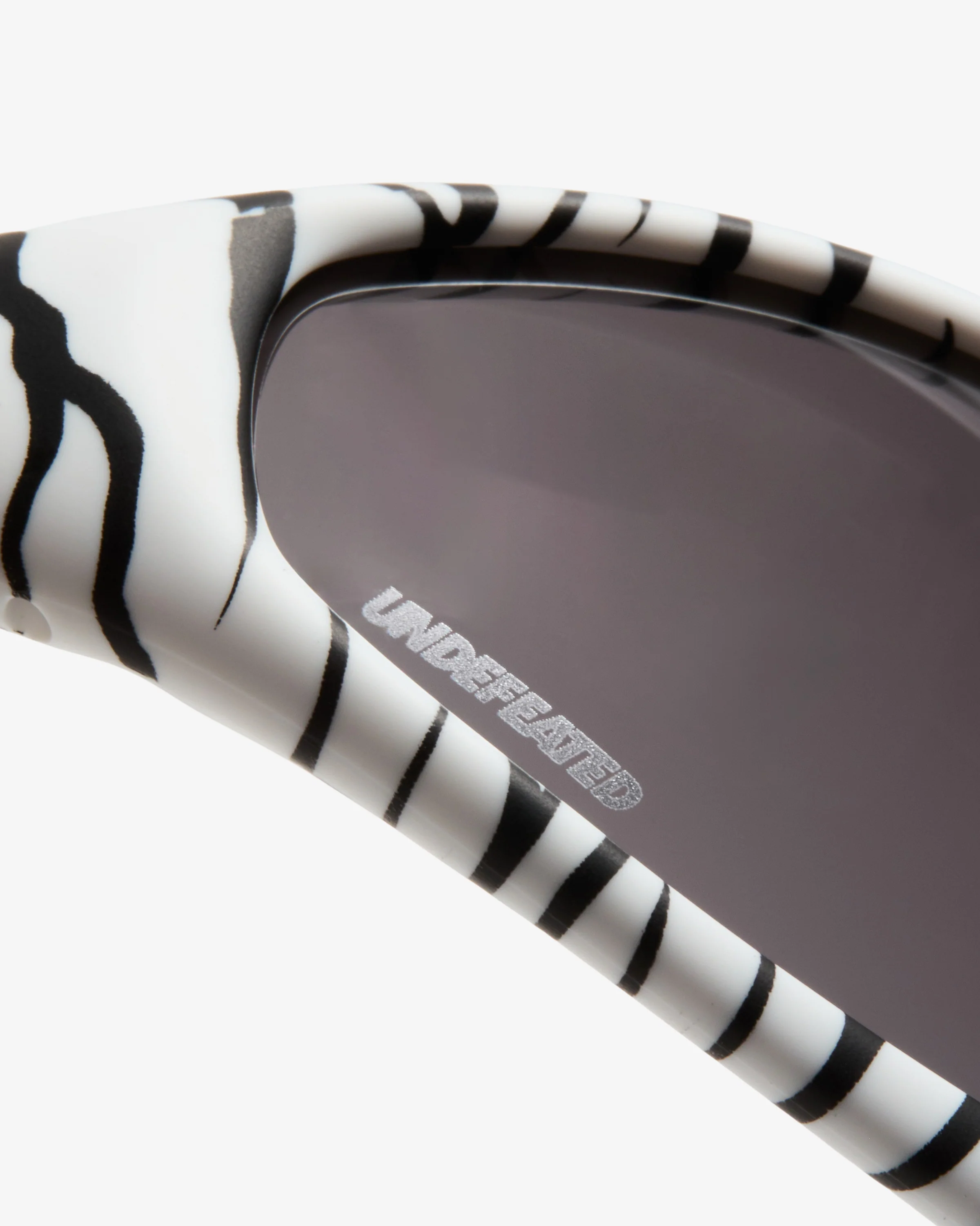 UNDEFEATED X OAKLEY STRAIGHT JACKET 99 - BENGAL - Image 4