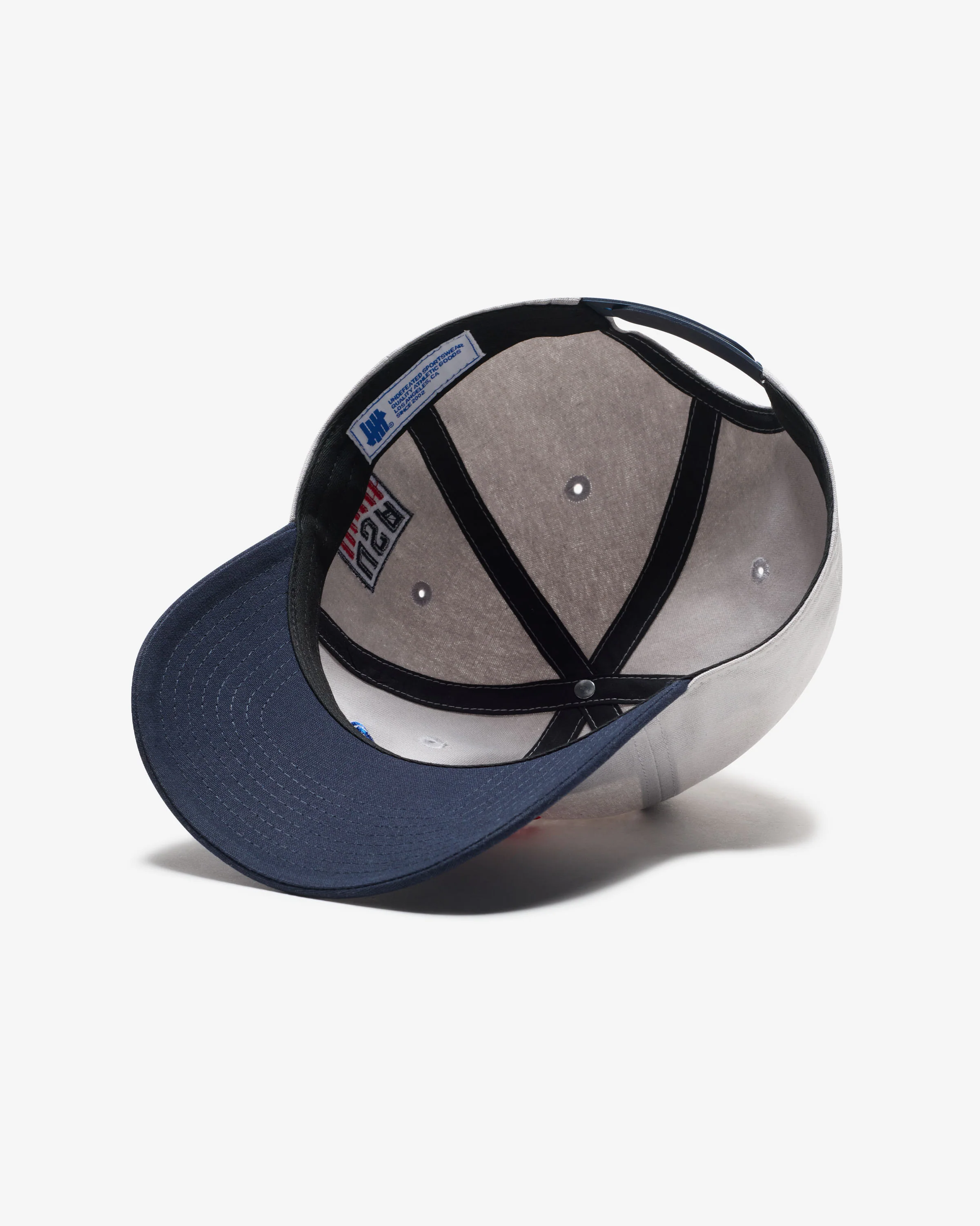 UNDEFEATED X US SOCCER LOGO SNAPBACK - GREY/ NAVY - Image 3