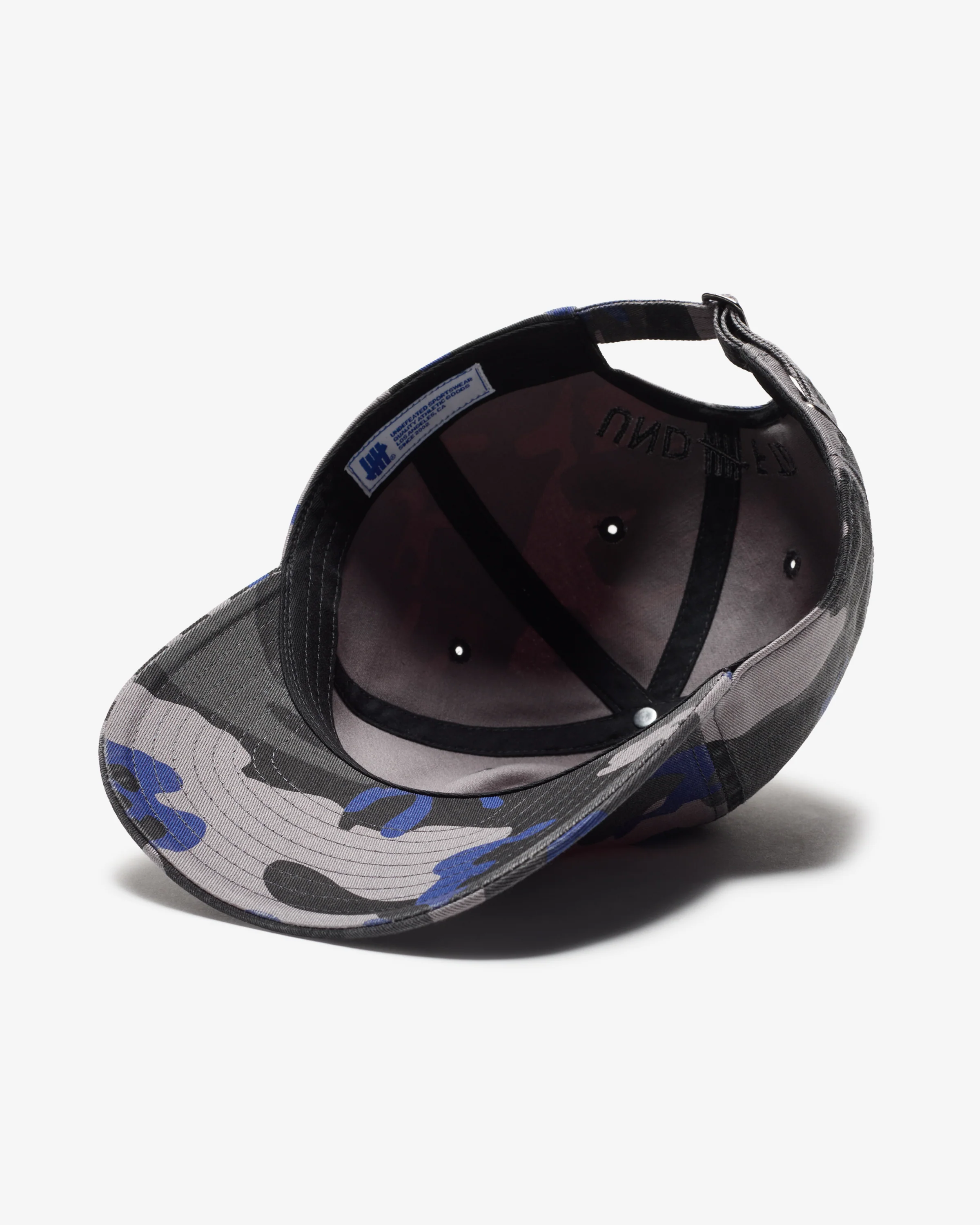 UNEFEATED CAMO STRAPBACK - Image 6