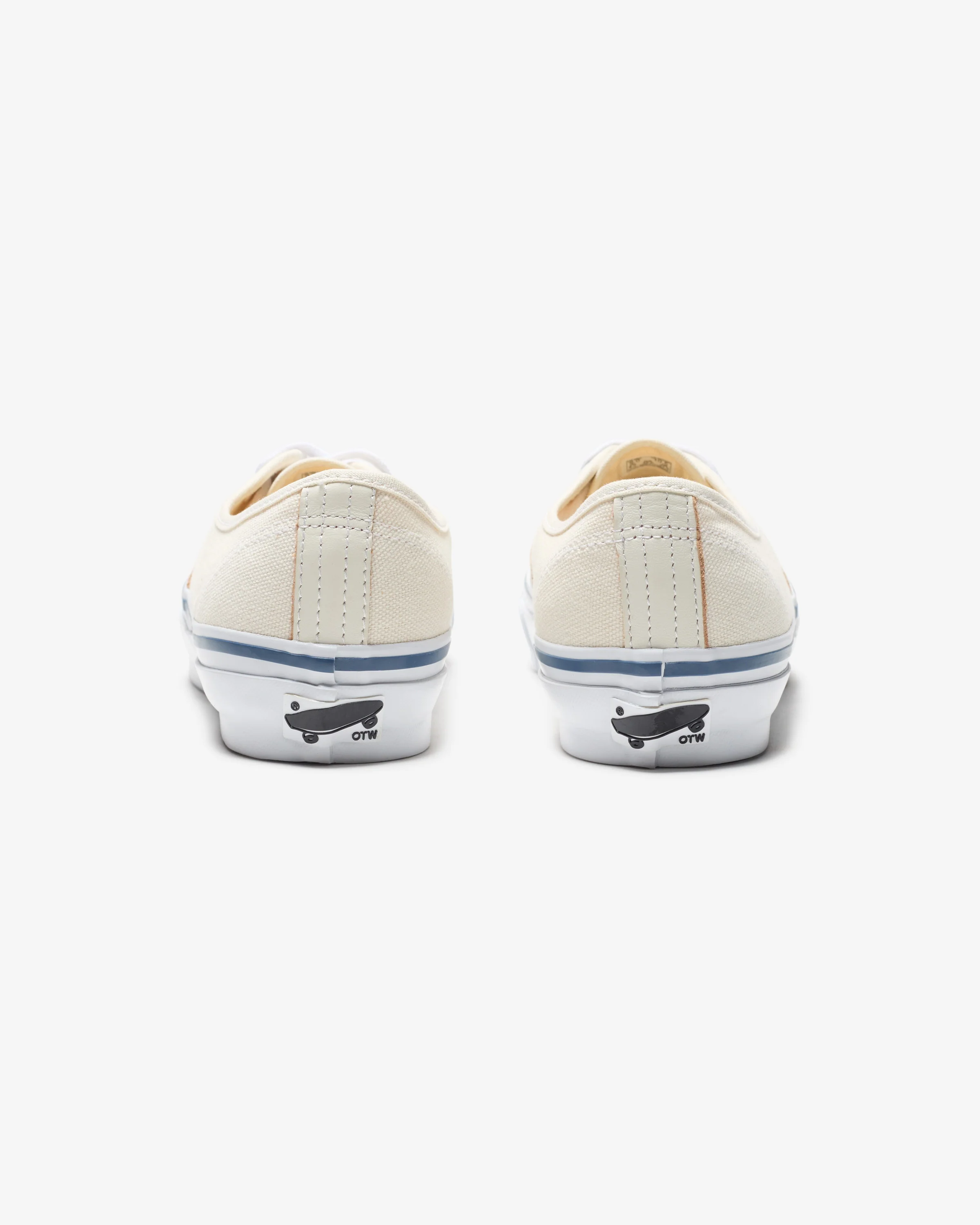 VANS OTW AUTHENTIC 44 SIPED VIBRAM - MARSHMALLOW - Image 3