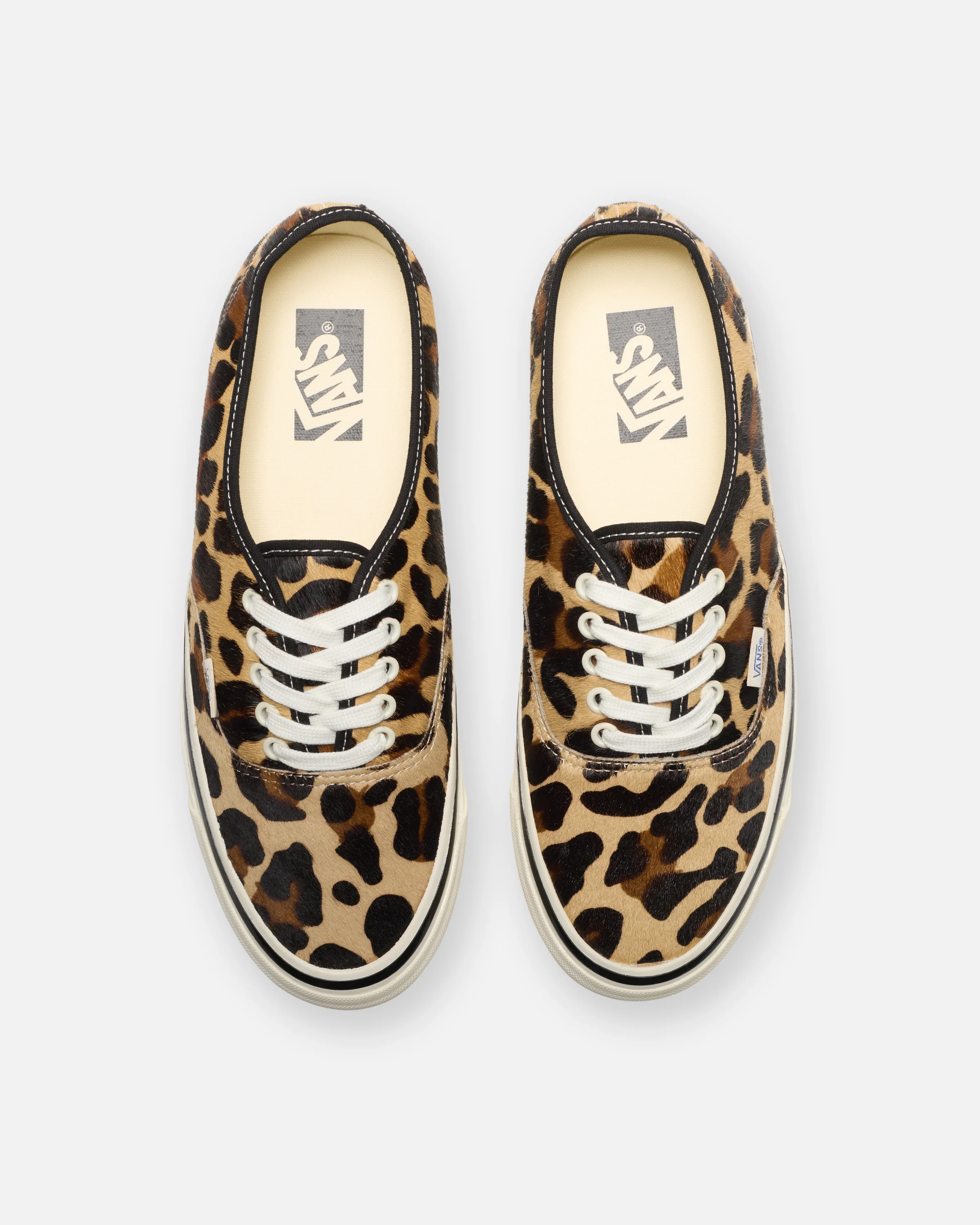 VANS PREMIUM AUTHENTIC 44 'PONYHAIR' - MARSHMALLOW - Image 4
