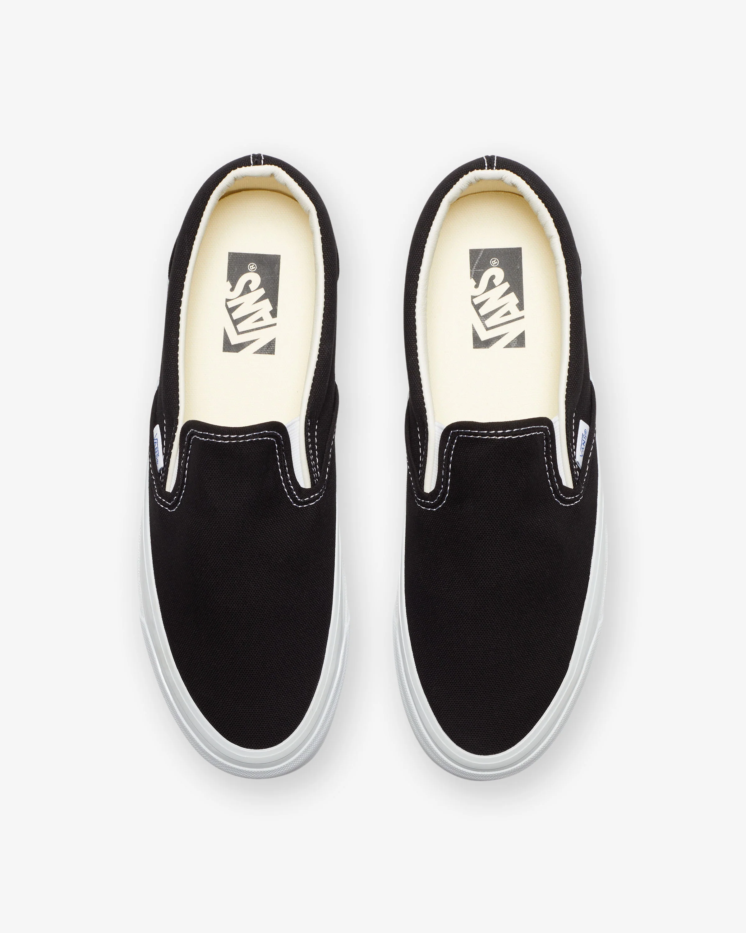 VANS PREMIUM SLIP-ON 98 - BLACK/ WHITE - Image 4