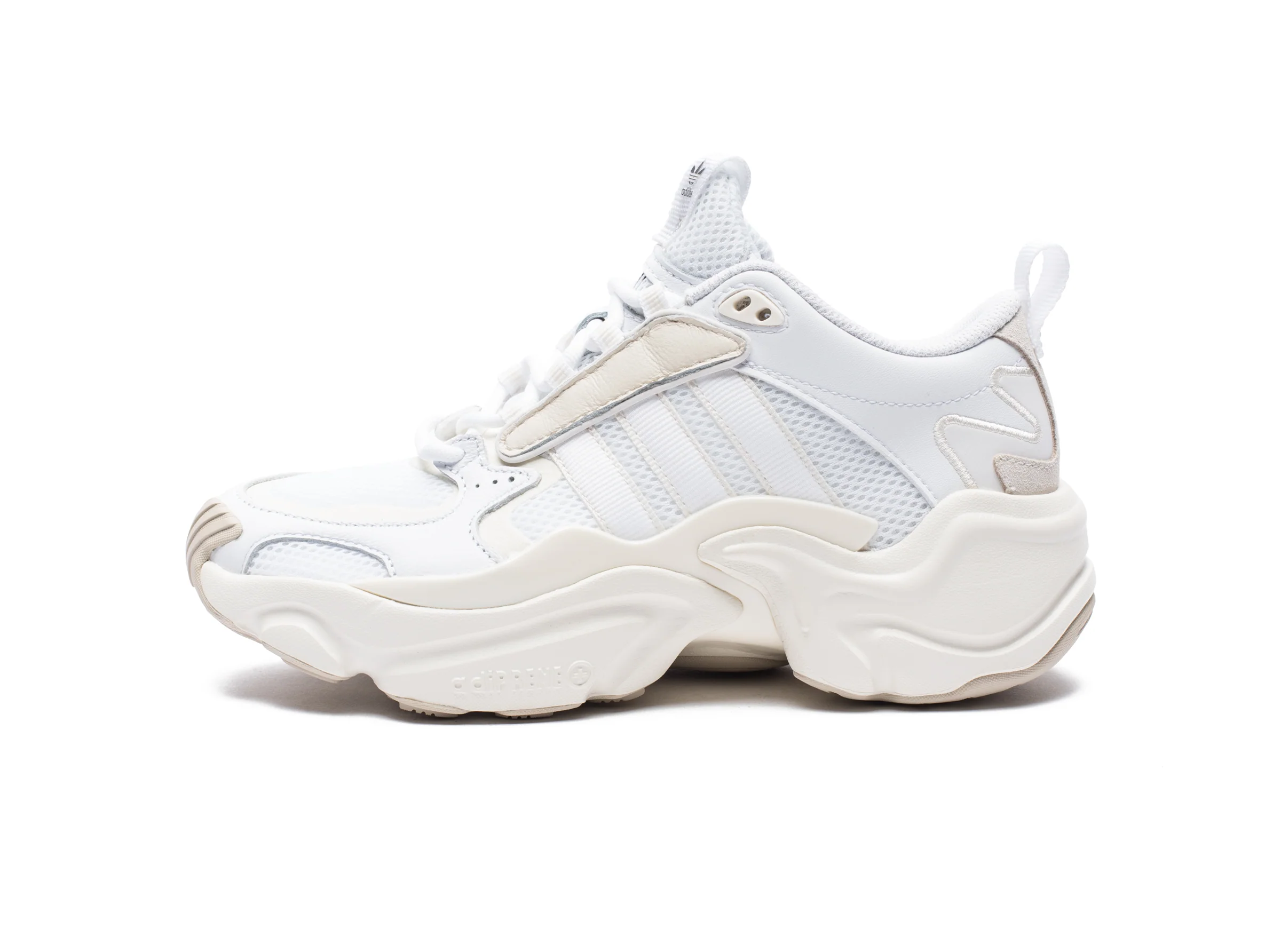 WOMEN'S MAGMUR RUNNER NAKED - FTWWHT/CBLACK/OWHITE - Image 4